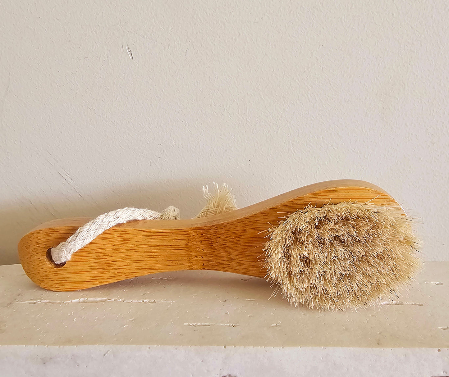 Face Exfoliating Brush
